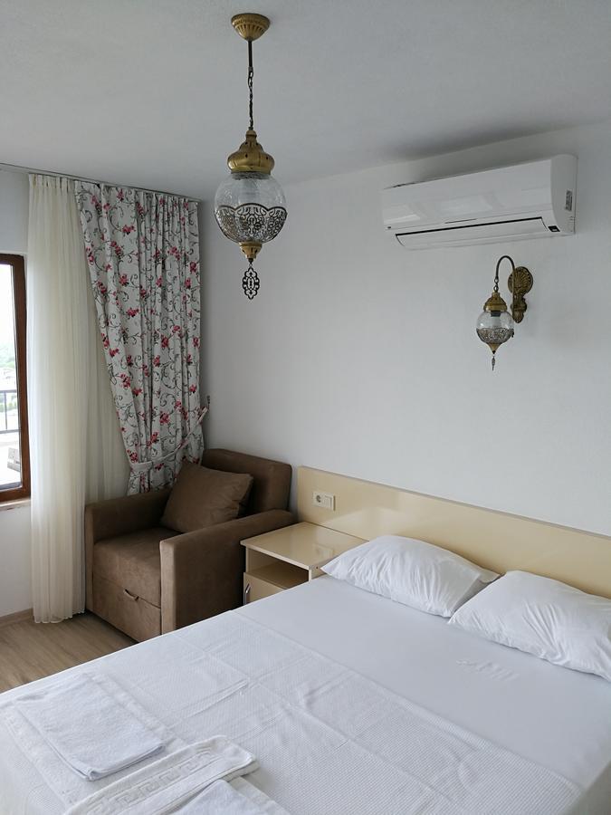 Kaymak Tepesi Tatil Evi Bed and Breakfast Küçükkuyu Eksteriør billede